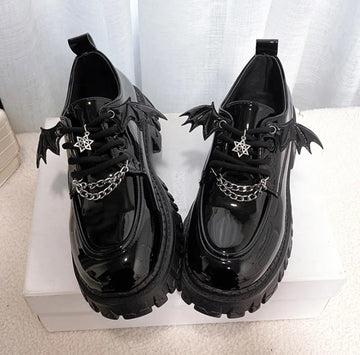 Lolita Gothic Metal Chain College Style Patent Leather Shoes