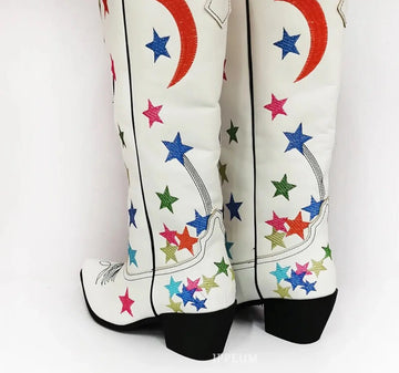 Spring Women New Western Boots Embroidered Fashion Sweet Retro Cowgirl